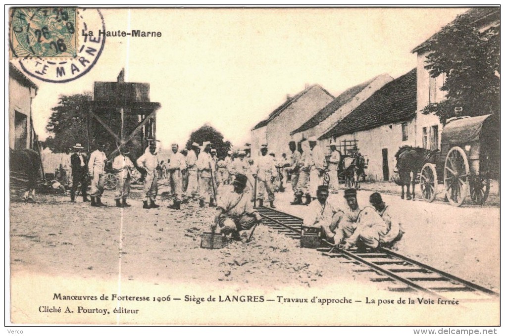 CARTE POSTALE ANCIENNE DE LANGRES -   LA POSE DE LA VOIE FERREE   SIEGE DE LANGRES