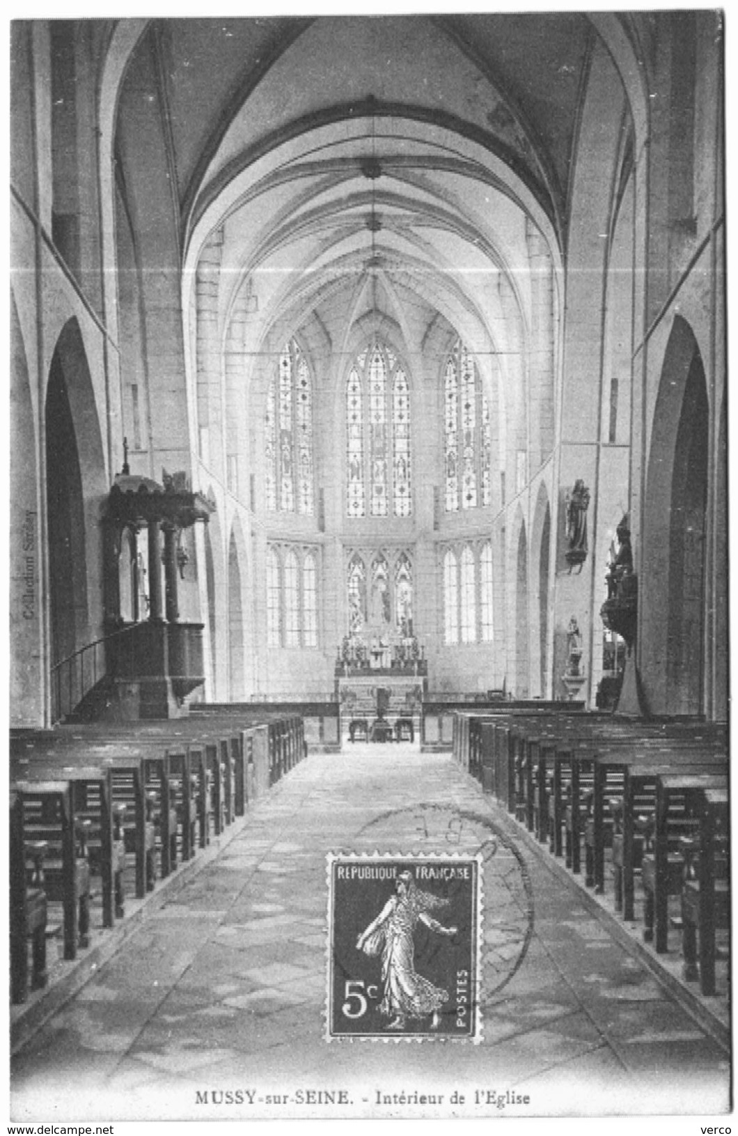 Carte Postale Ancienne de MUSSY SUR SEINE-intérieur de l'église