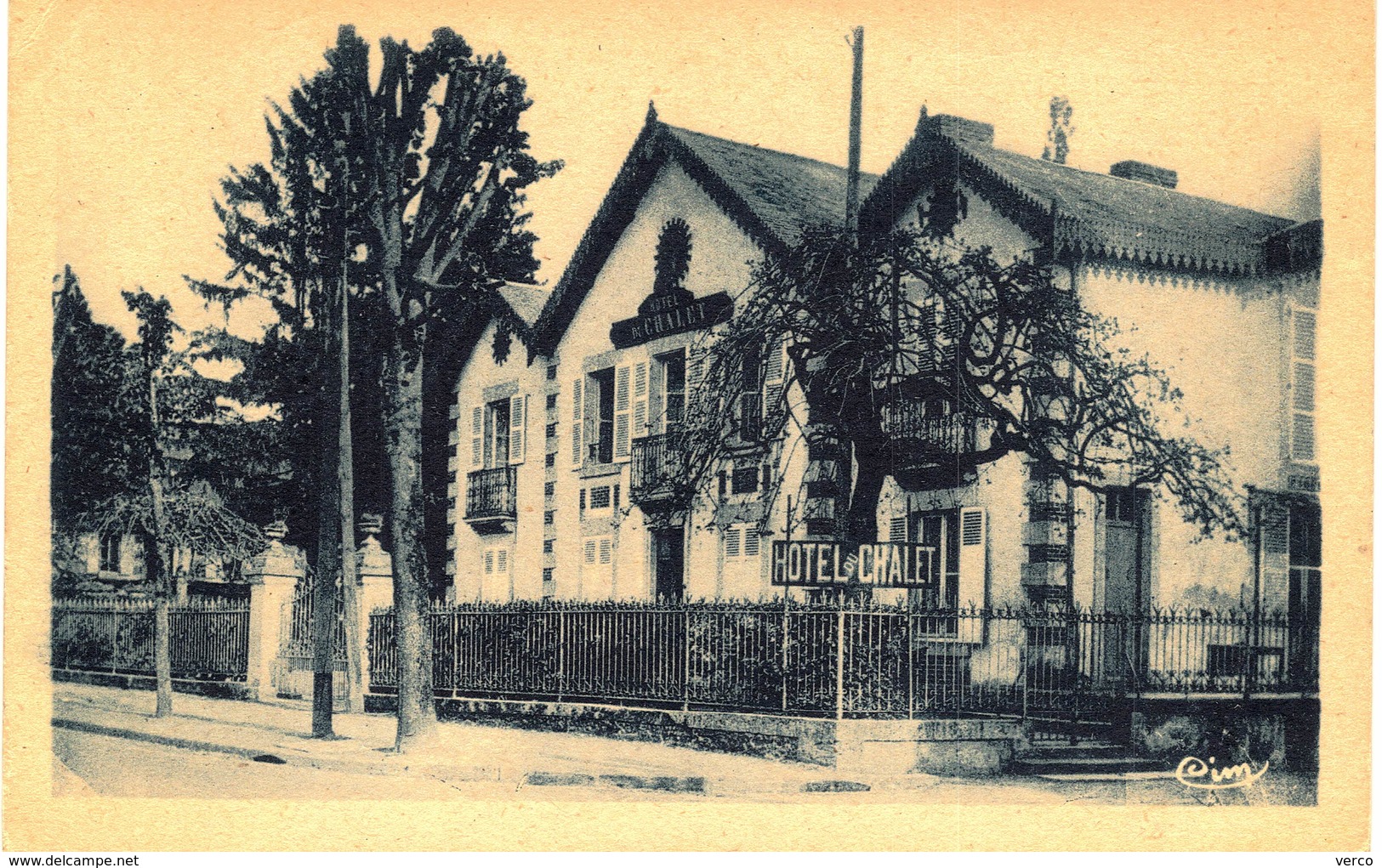 Carte Postale ancienne de POUGUES les EAUX - Hotel du chalet