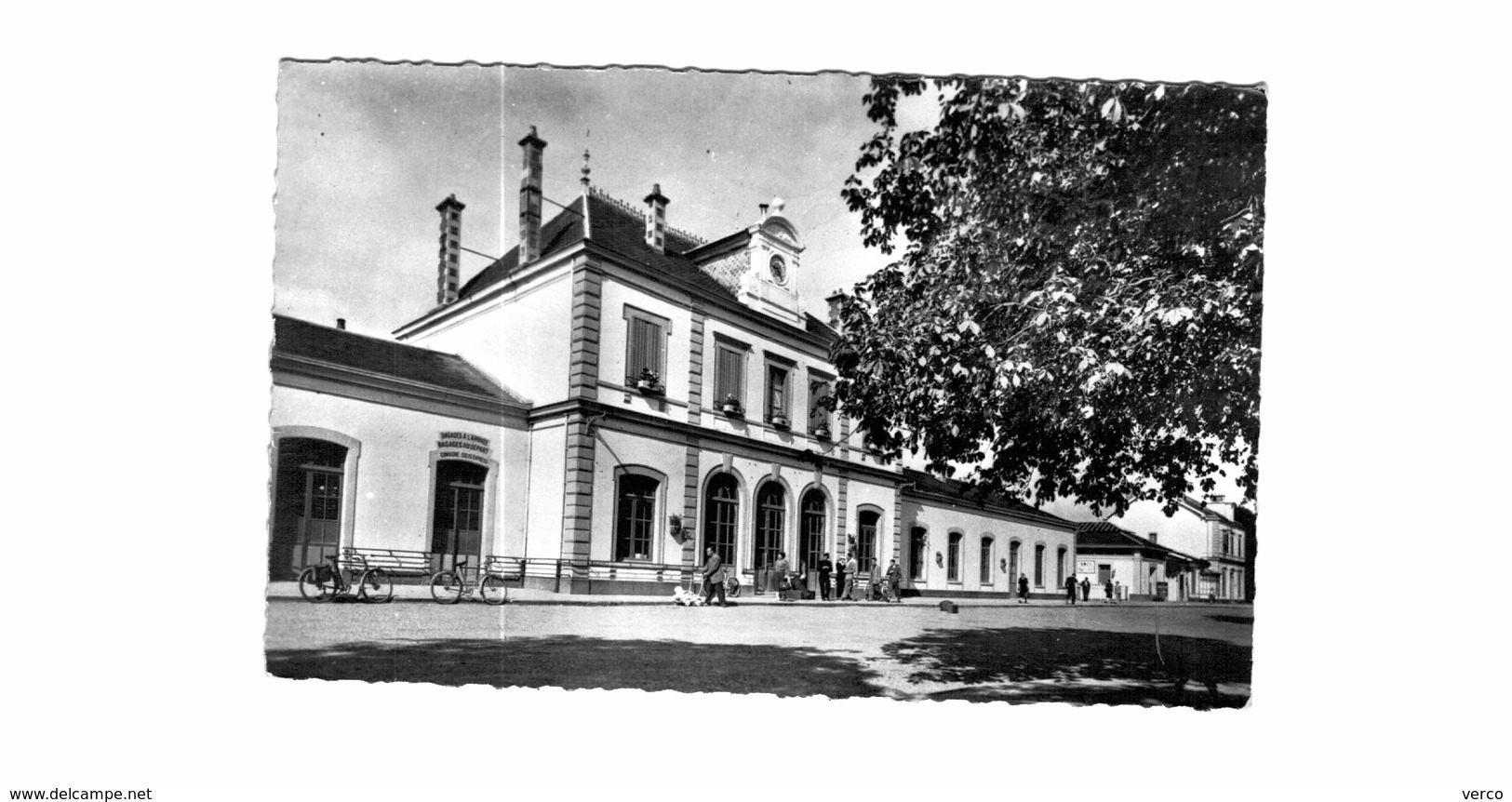 Carte Postale Ancienne de ROMILLY SUR SEINE-La gare