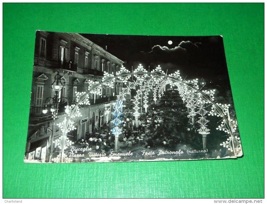 Cartolina Bisceglie - Piazza Vittorio Emanuele - Festa Patronale (notturno) 1960