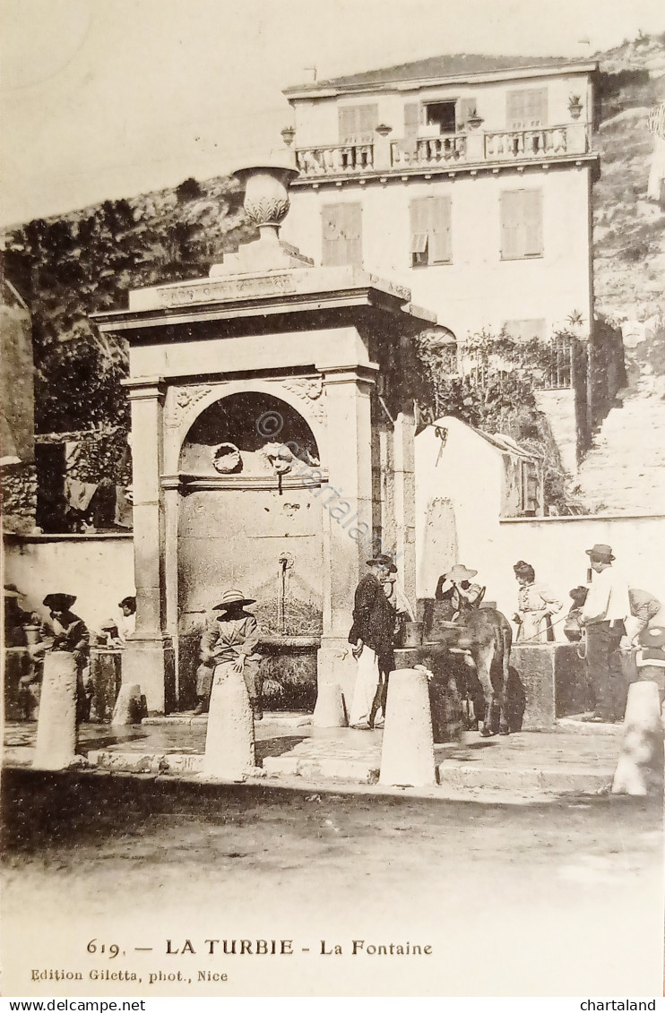 Cartolina - Francia - La Turbie - La Fontaine - 1900 ca.