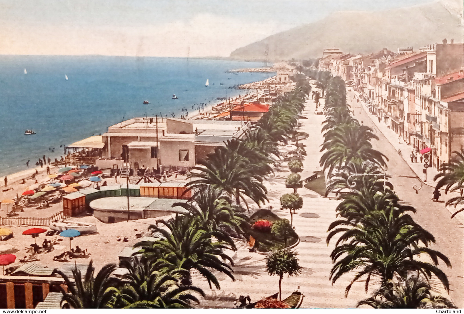 Cartolina - Riviera delle palme - Loano - Lungomare e Viale delle Palme - 1957