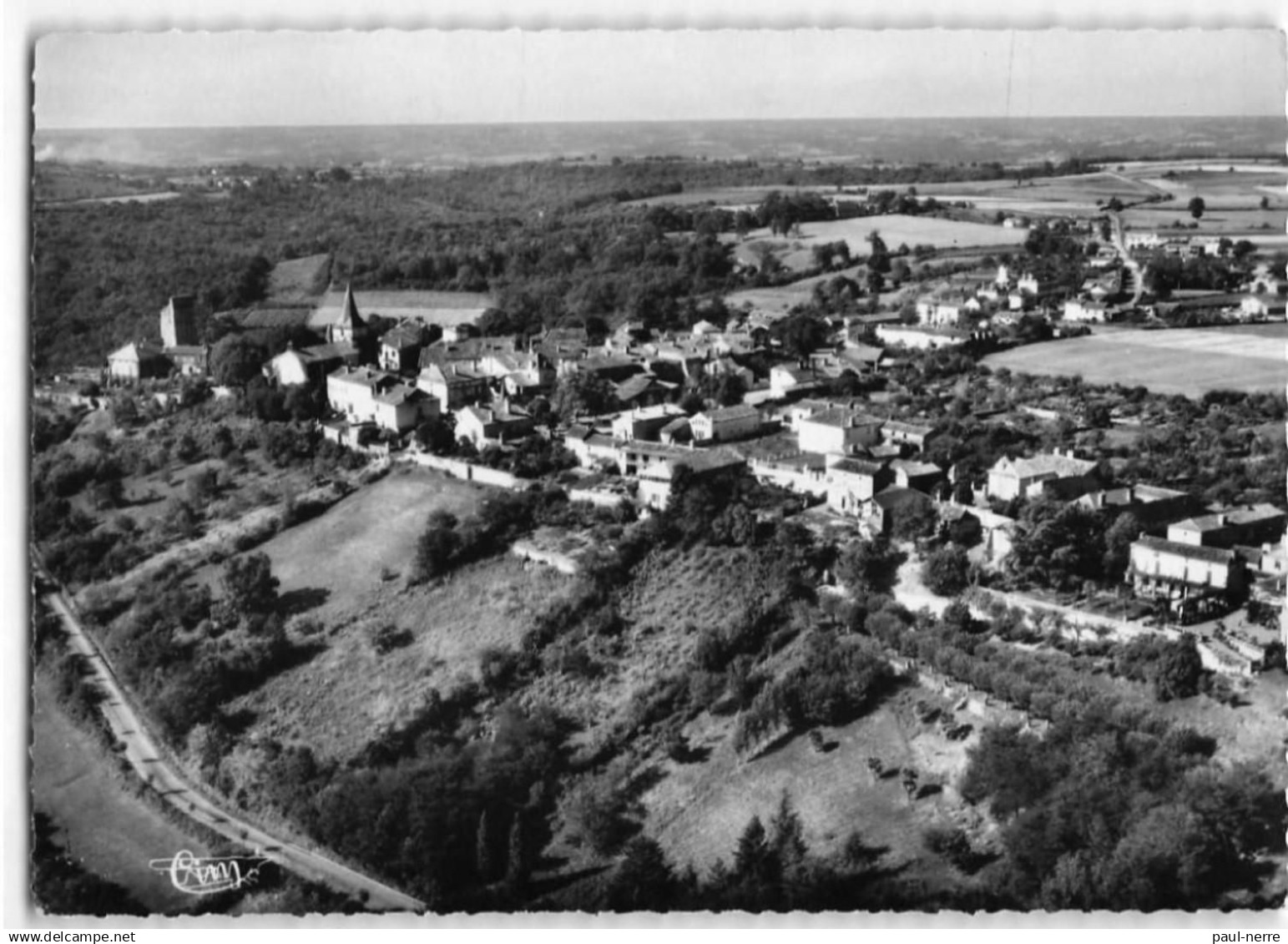 CASTELNAU RIVIERE BASSE : Vue Panoramique - très bon état