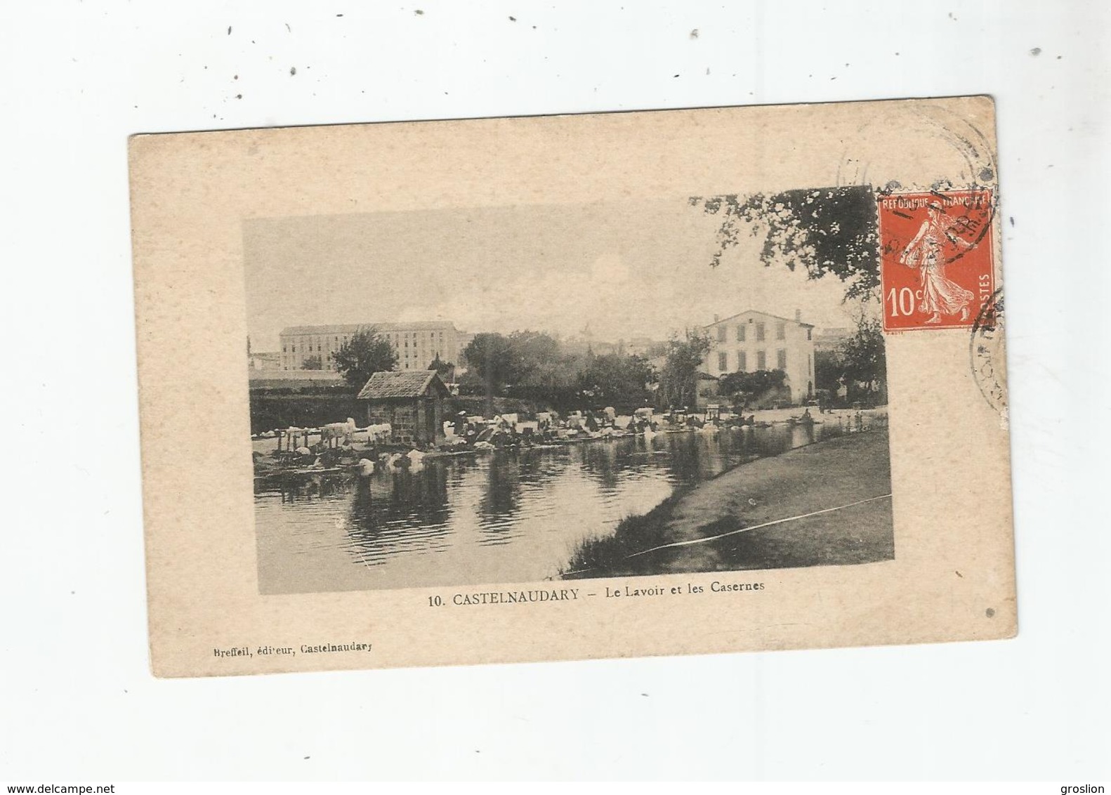 CASTELNAUDARY 10 LE LAVOIR ET LES CASERNES