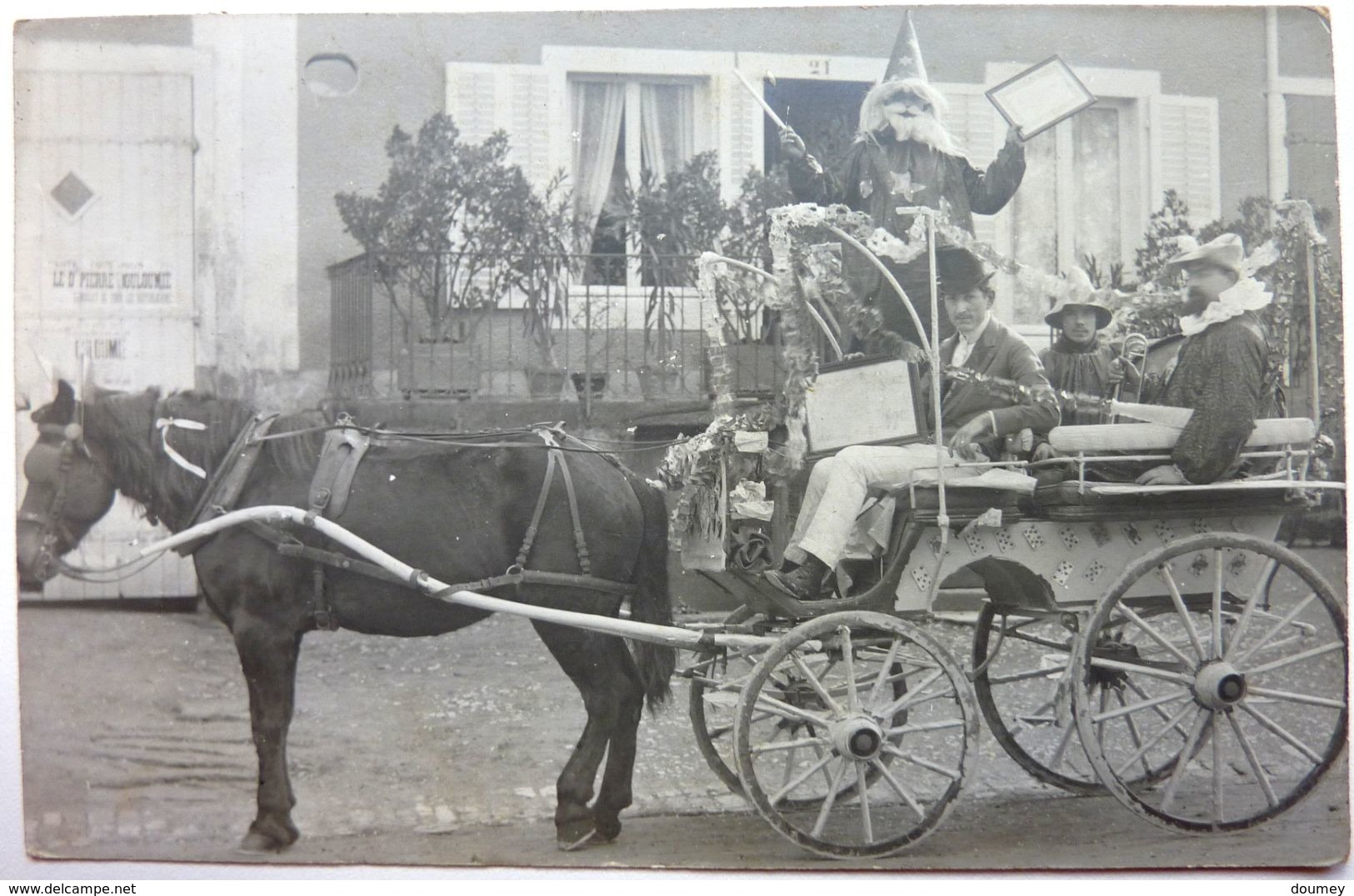 CAVALCADE FLEURIE - CARTE PHOTOS - MONTHUREUX sur SAONE