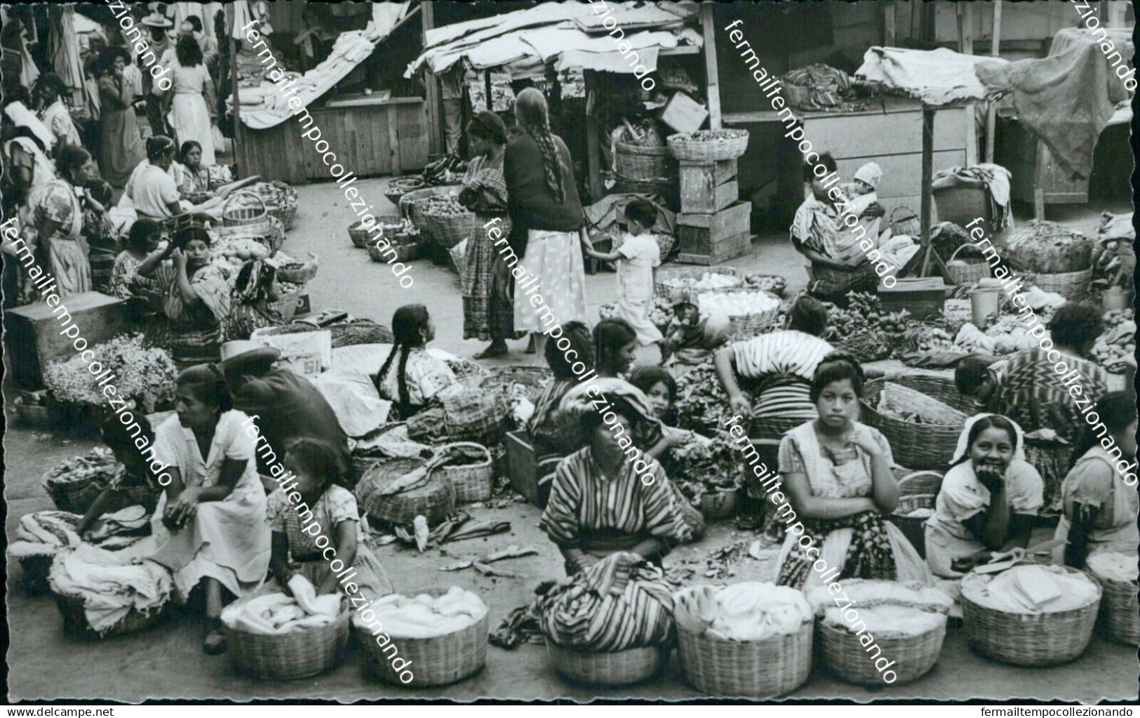 ce509 cartolina mercato en guatemala market in guatemala city