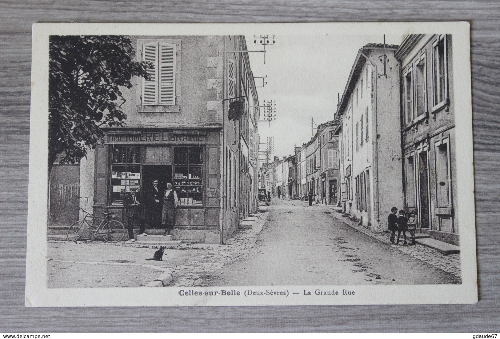 CELLES SUR BELLE (79) - LA GRANDE RUE