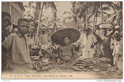 pays div- centrafrique  - ref F978 - types africains - marchande de legumes - carte bon etat  -