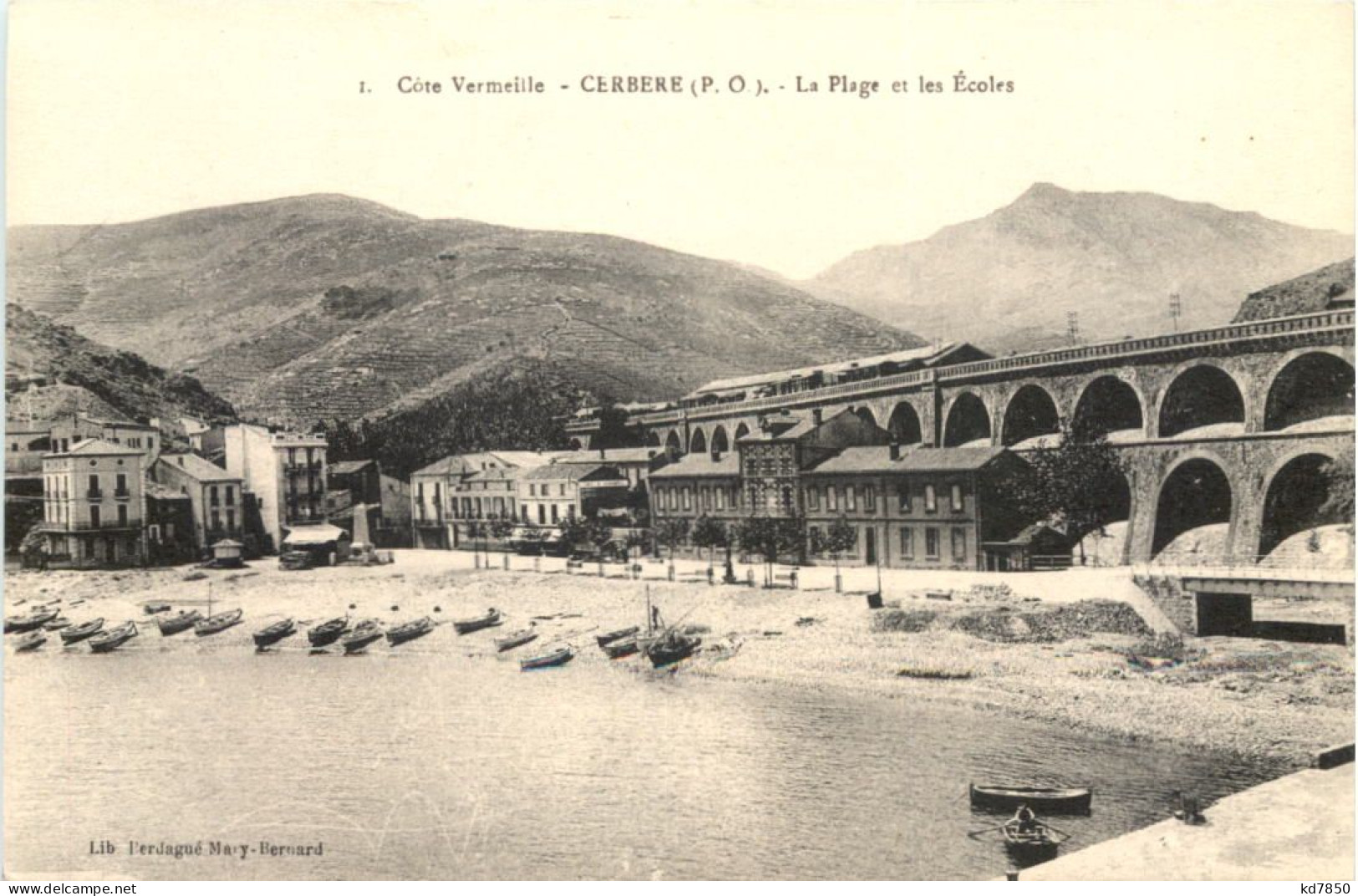 Cerbere, La Plage et les Ecoles