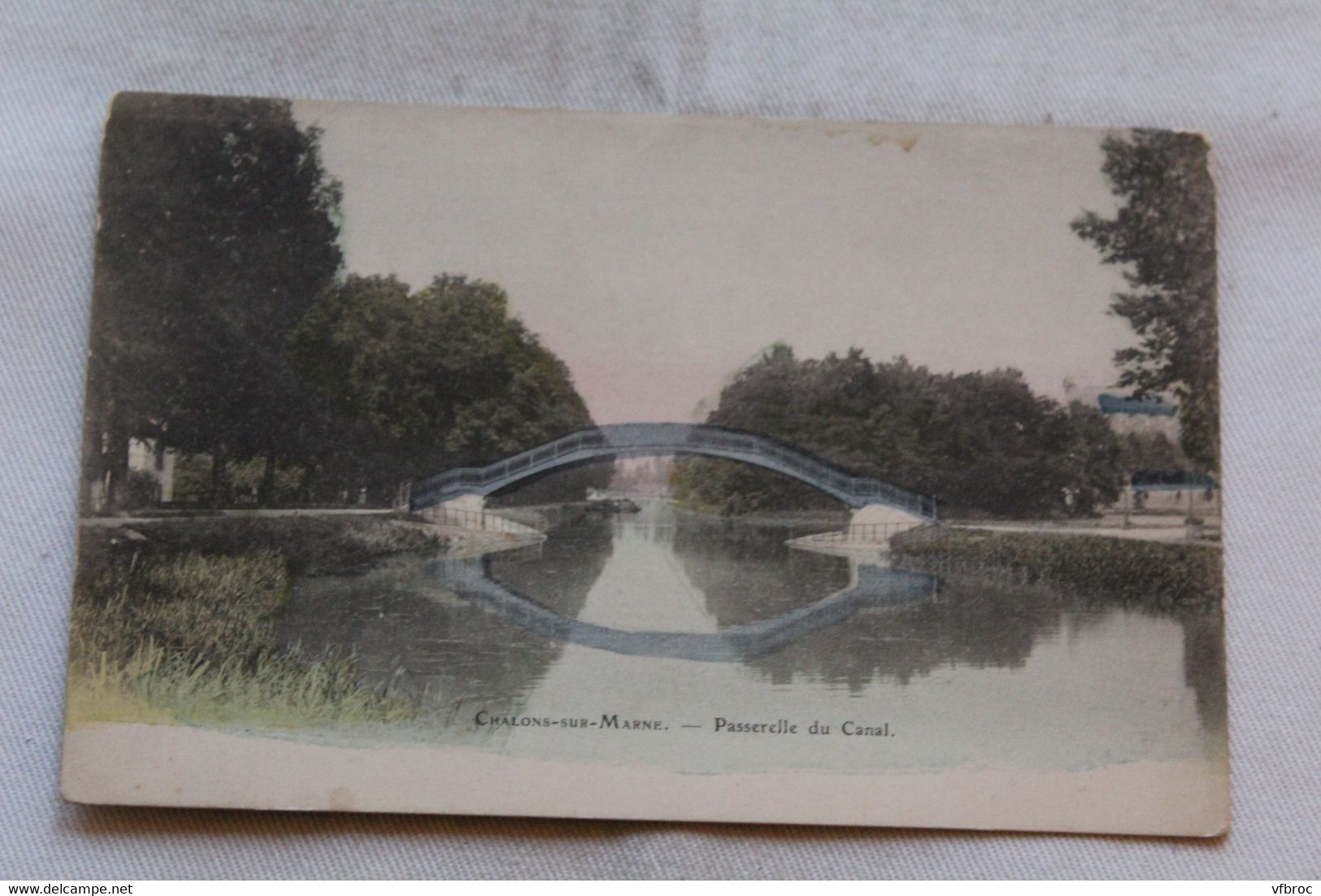 Châlons sur Marne, passerelle du canal, Marne 51