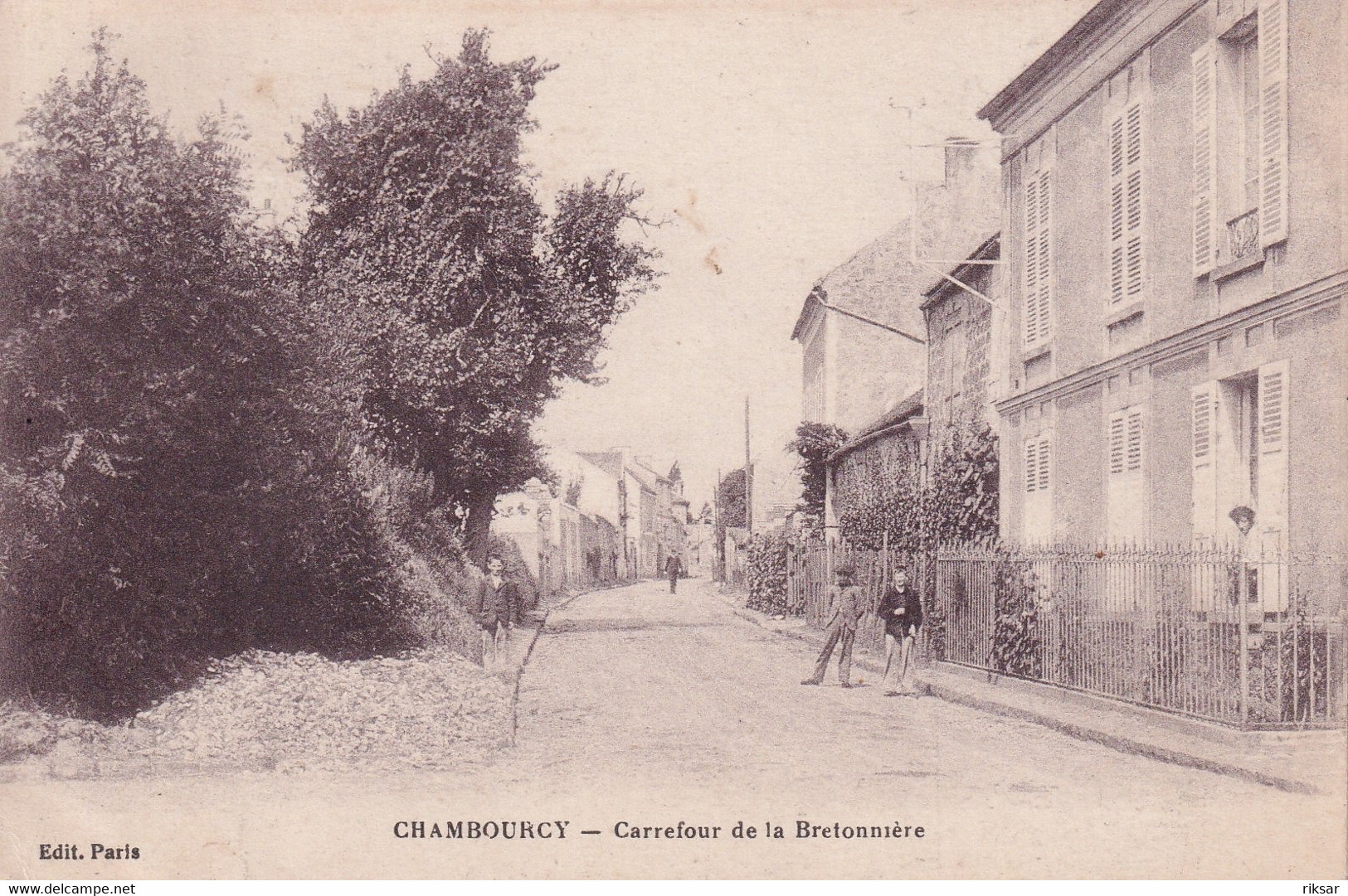 CHAMBOURCY