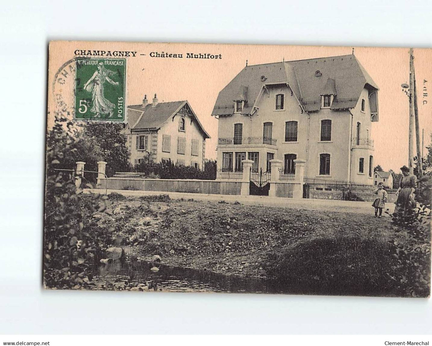 CHAMPAGNEY : Château Muhlfort - très bon état