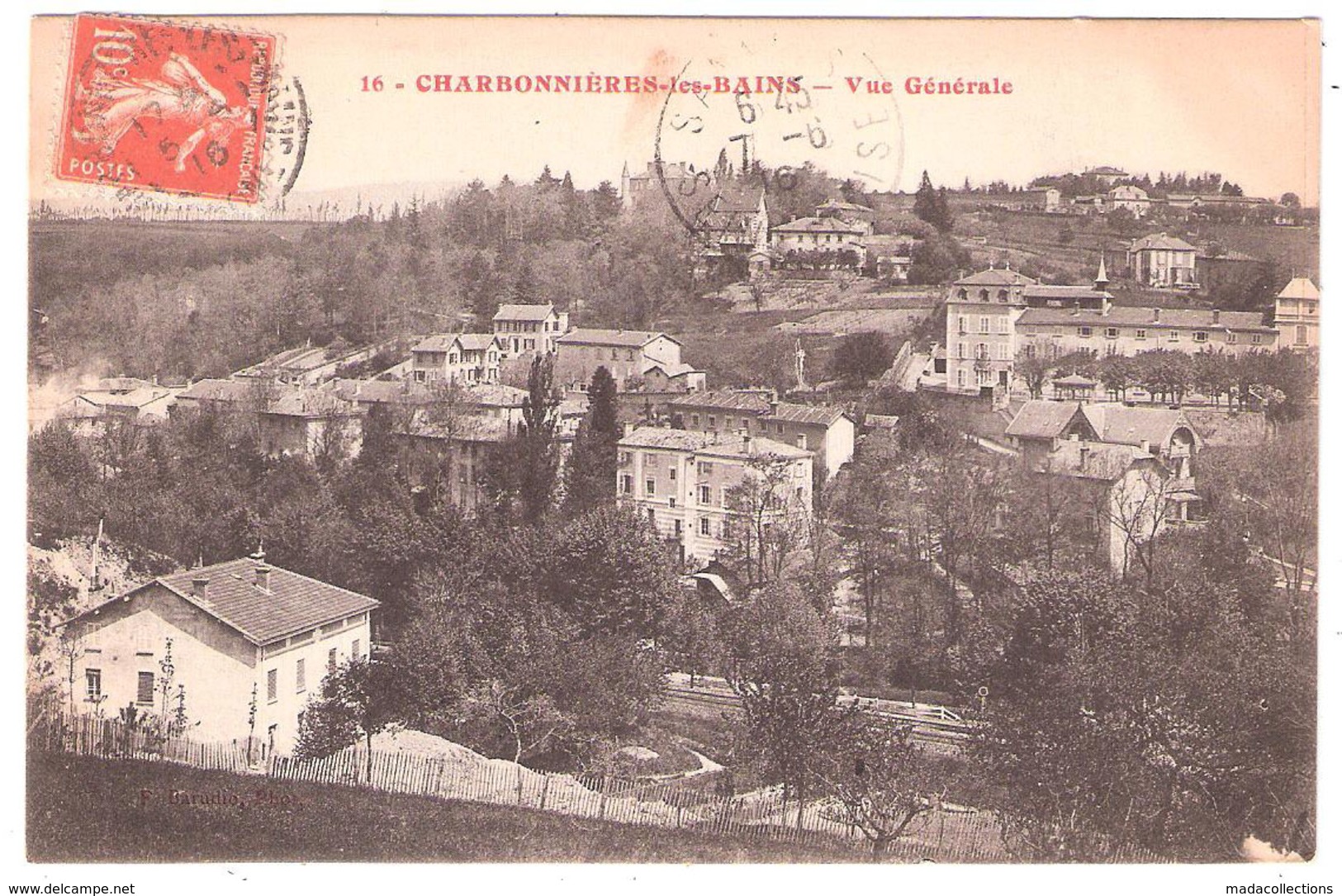 Charbonniere les Bains  (69 - Rhône) vue générale