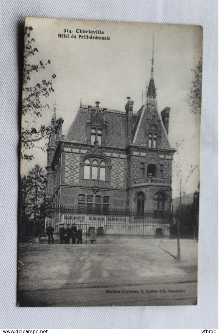 Charleville, hôtel du petit Ardennais, Ardennes 08