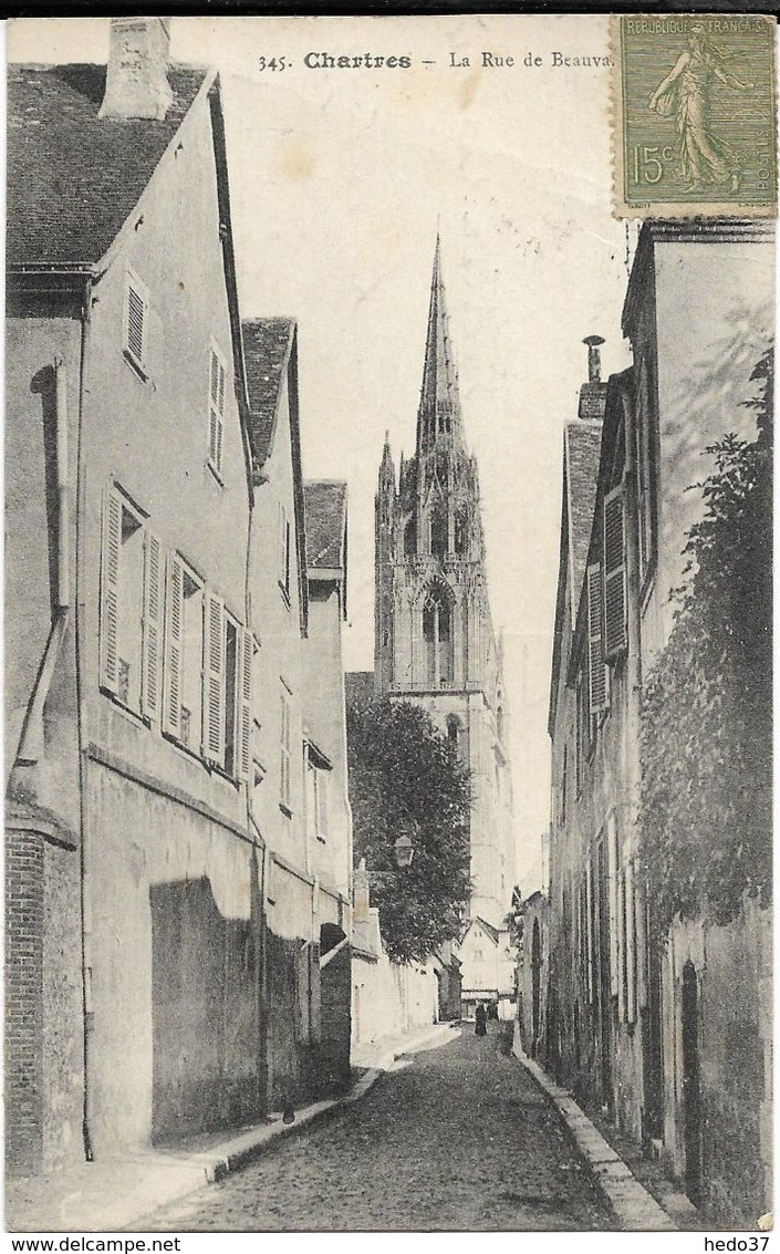 Chartres - La rue de Beauvais