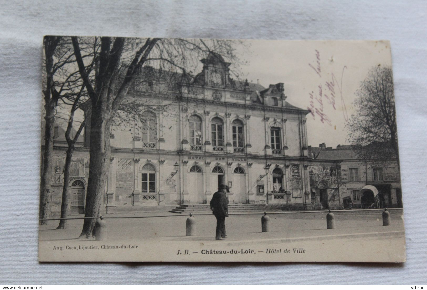 Château du Loir, hôtel de ville, Sarthe 72