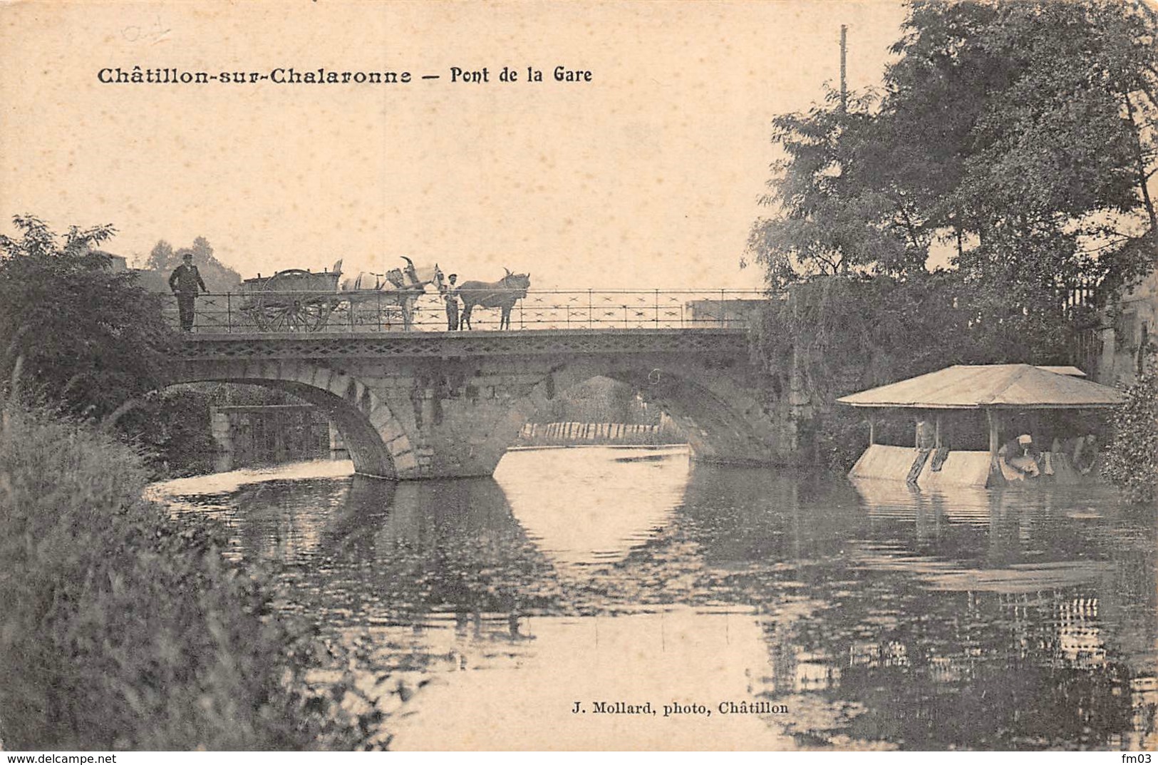 Châtillon sur Chalaronne lavoir lavandières