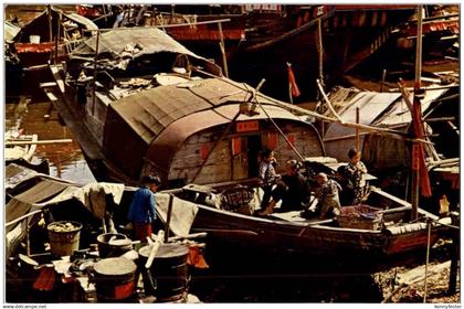 Hong Kong - Floating Boat