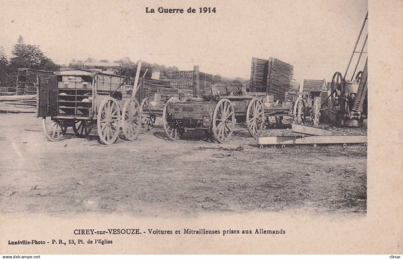 CIREY SUR VEZOUZE(VOITURE ET MITRAILLEUSE ALLEMAND)