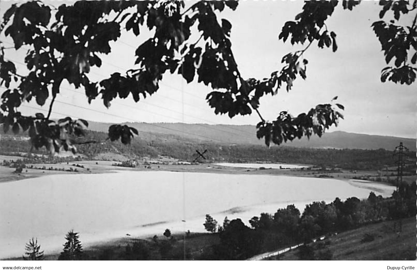 CLAIRVAUX LES LACS - Les Lacs - très bon état