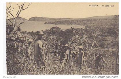 COMORES ... MOHELI ... LA COTE OUEST