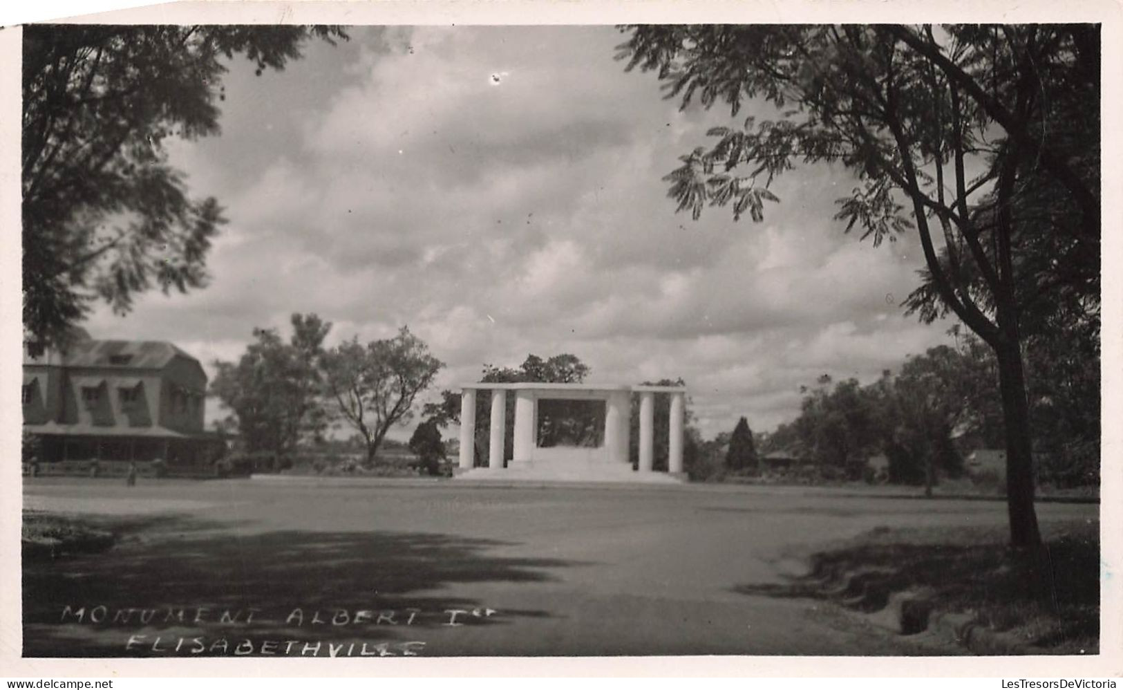 CONGO - KINSHASA (EX ZAIRE) - Monument Albert Ier - Elisabethville - vue sur un monument - Carte Postale Ancienne