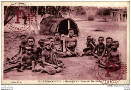 Moyen-Congo - Groupe de jeunes Batekés