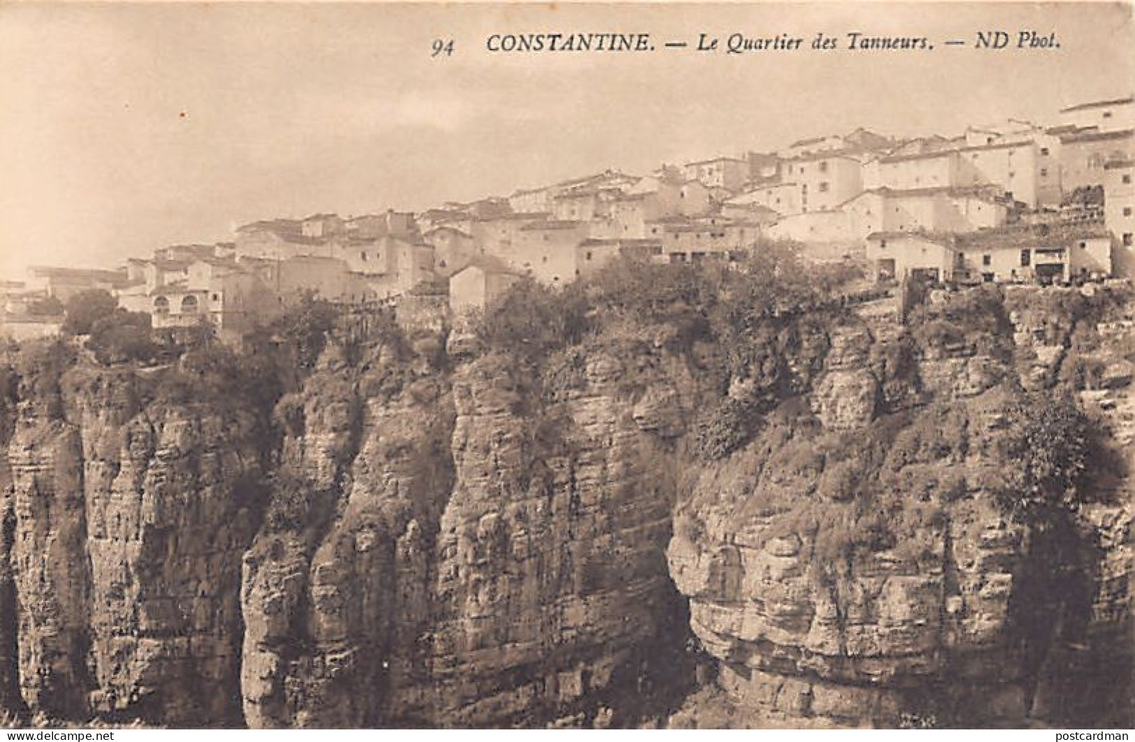 CONSTANTINE - Le quartier des tanneurs