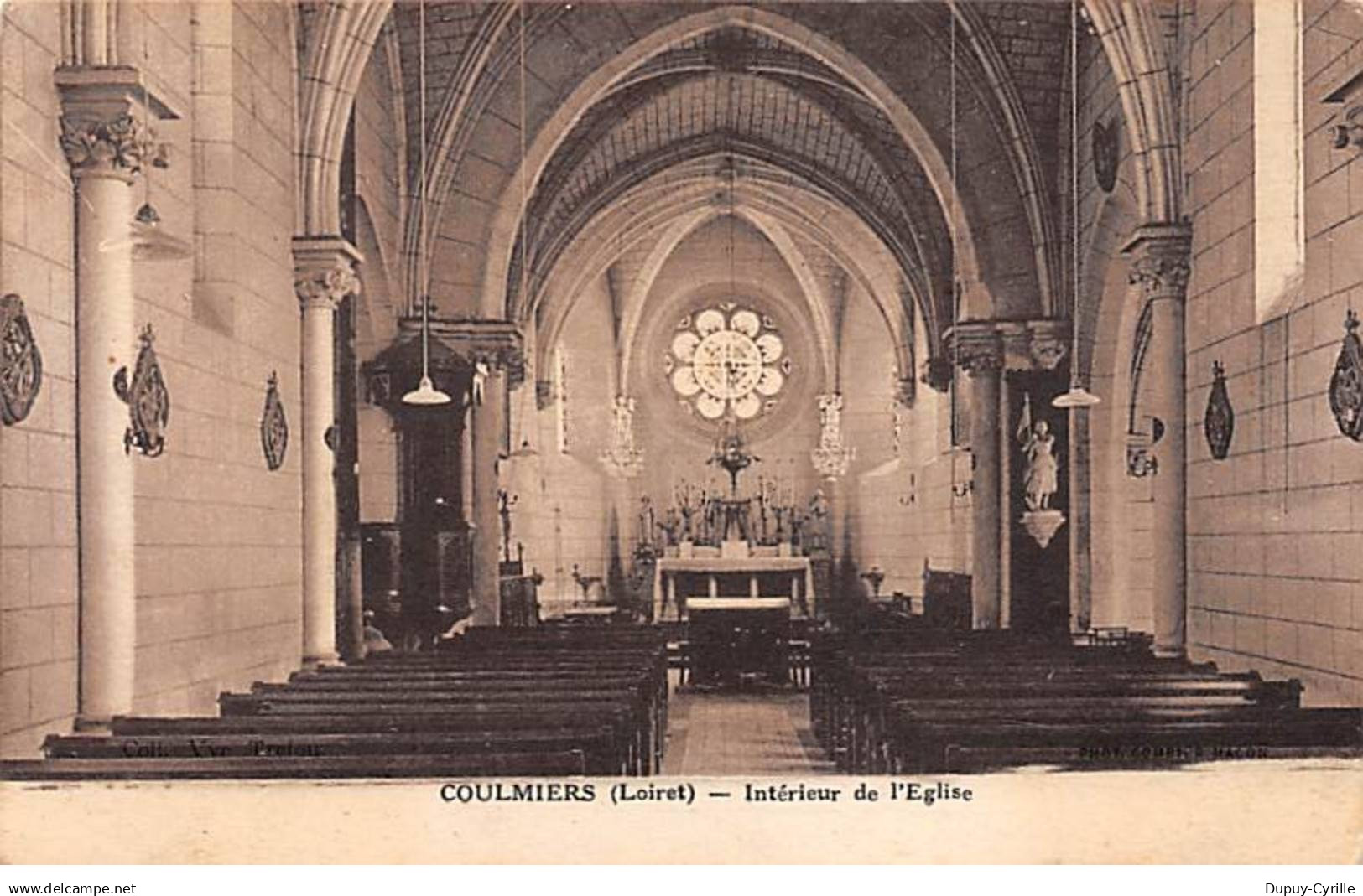 COULMIERS - Intérieur de l'Eglise - très bon état