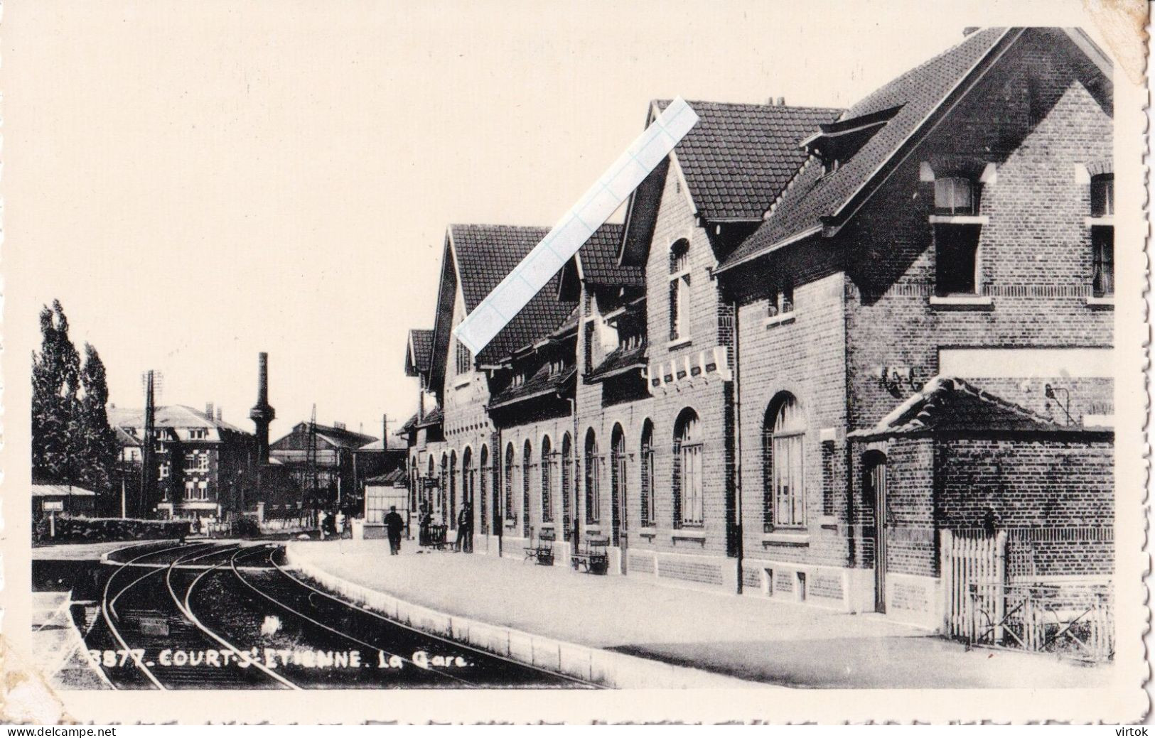 Court-Saint-Etienne :   La Gare (  edition superior A.W.B. )  photoline