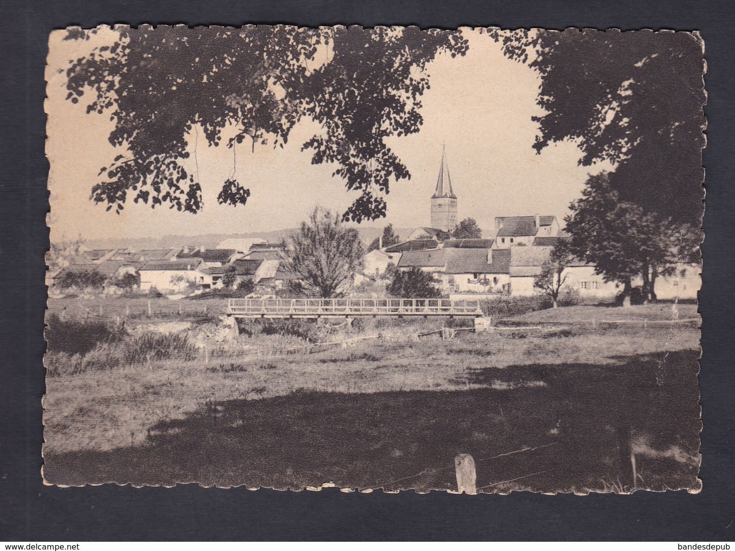 COUSSEY (88) Le Village ( vue generale Helio Lorraine )