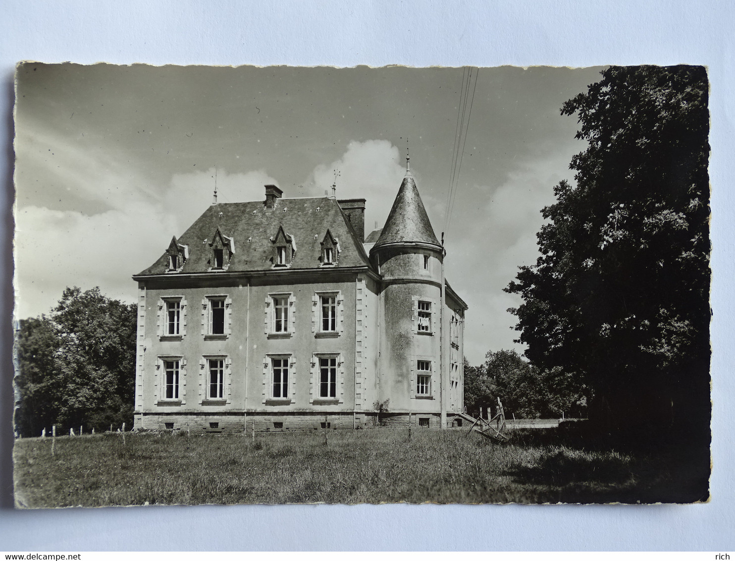 CP 85 Vendée - L'Hermenault - Le Château des Mouillères