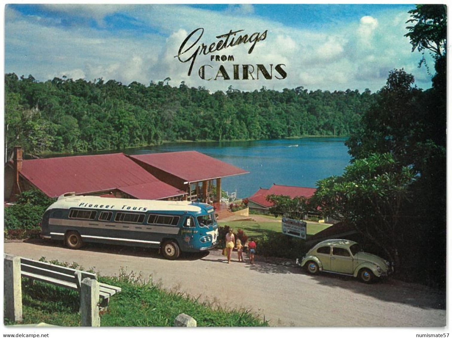 CP PIONEER TOURIST BUS AT LAKE BARRINE , ATHERTON TABLELANDS - ( Volkswagen Coccinelle - Käfer - Beetle - Kever )