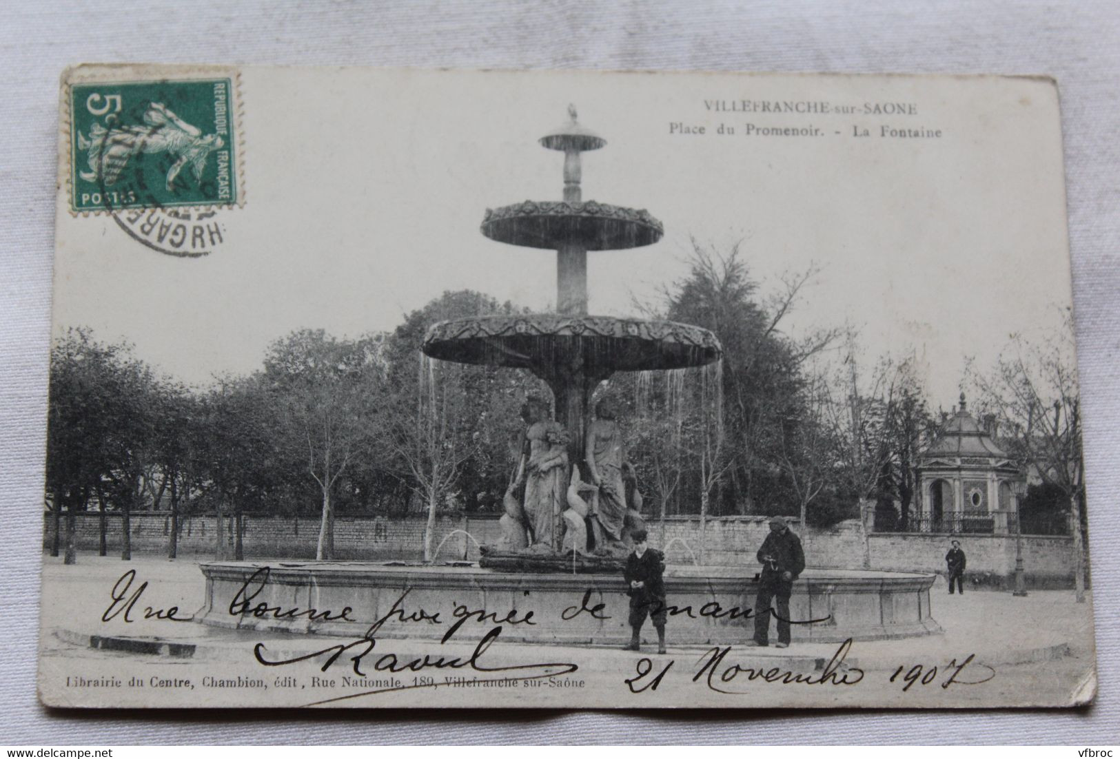 Cpa 1907, Villefranche sur Saône, place du promenoir, la fontaine, Rhône 69