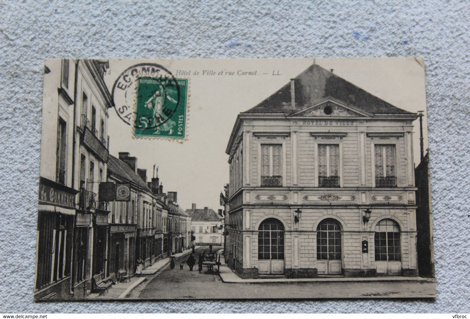 Cpa 1911, Ecommoy, hôtel de ville et rue Carnot, Sarthe 72