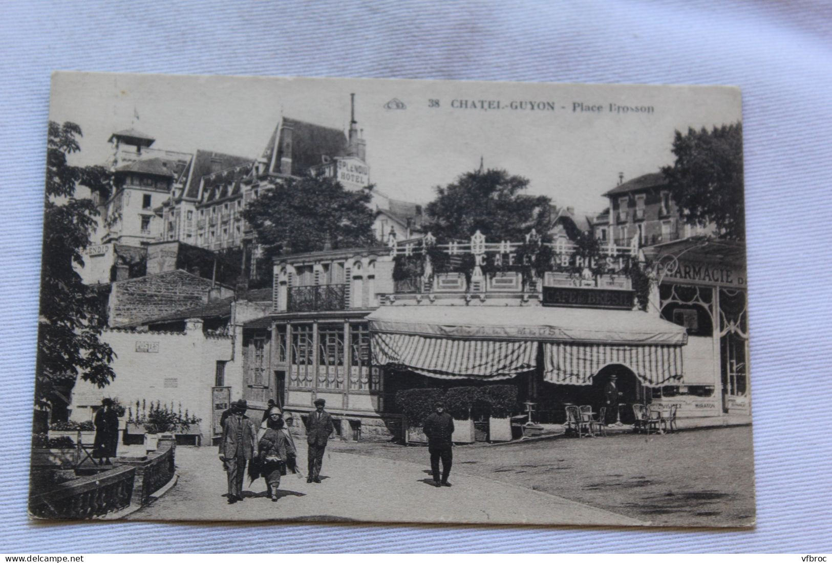 Cpa 1928, Chatel Guyon place Brosson, Puy de Dôme 63