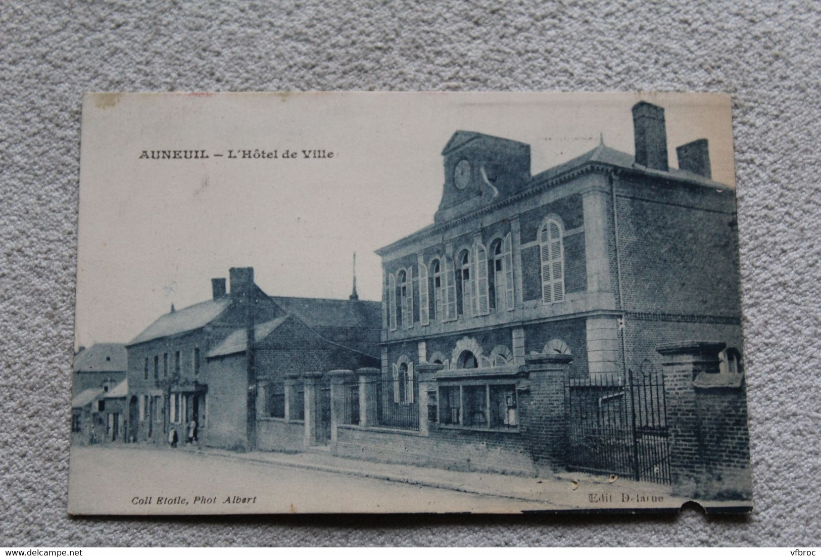 Cpa 1930, Auneuil, l'hôtel de ville, Oise 60