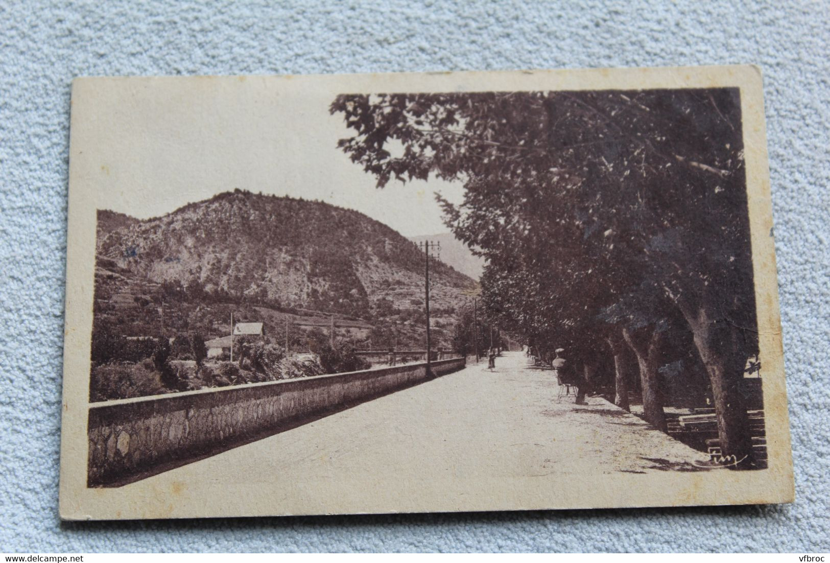 Cpa 1947, Buis les Baronnies, promenade de la digue, Drôme 26