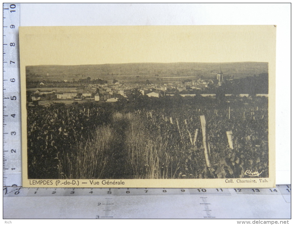 CPA (63) Puy de Dôme - LEMPDES - Vue générale