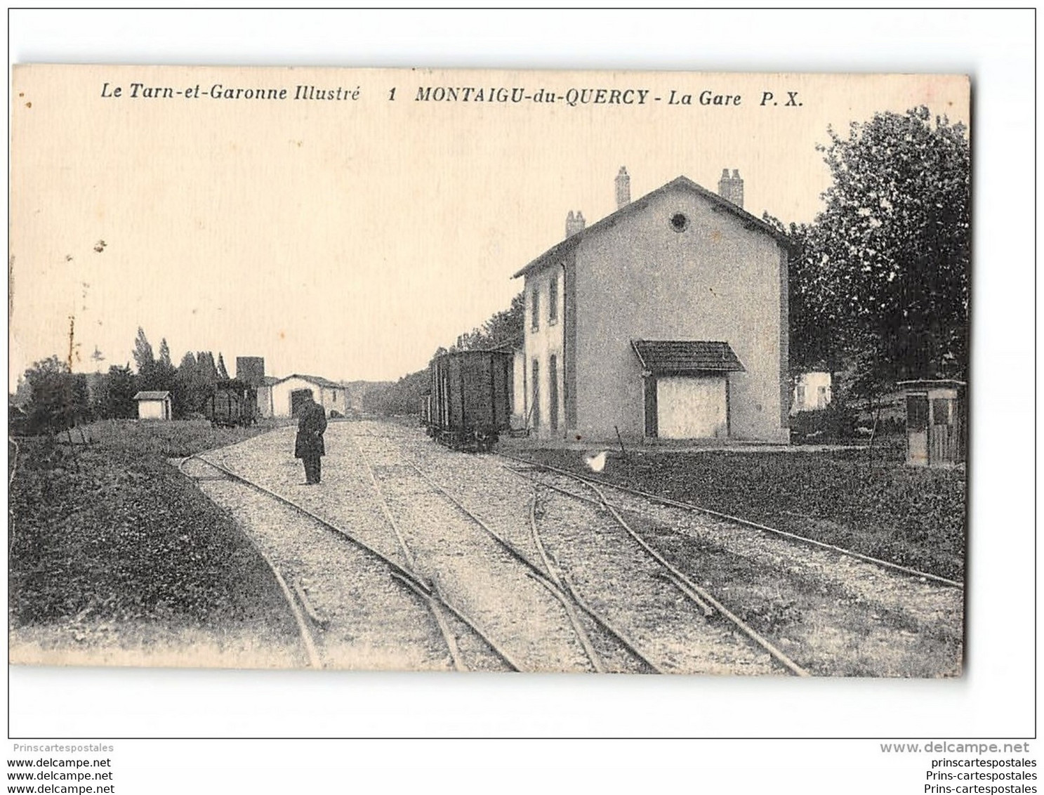 CPA 82 Montaigu du Quercy la gare ligne de Valence d'Agon Montaigu du Quercy