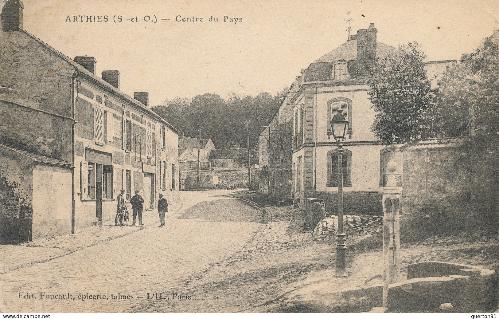 ( CPA 95 )   ARTHIES  /  Centre du Pays -