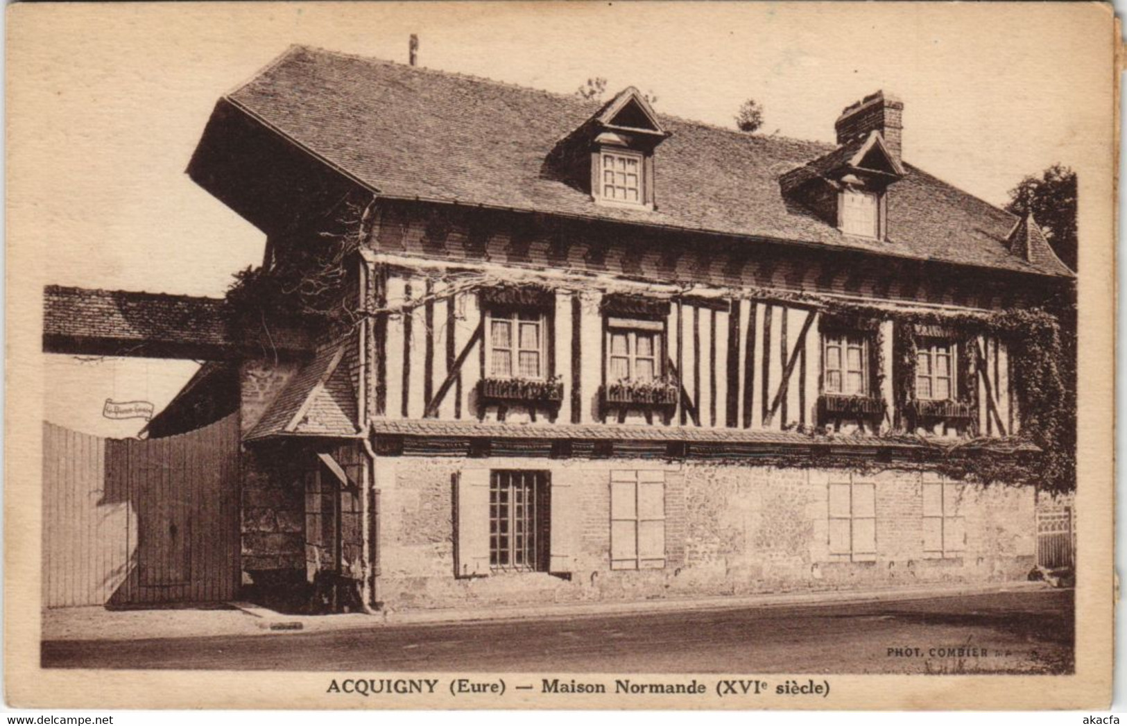 CPA ACQUIGNY Maison Normande (1149120)