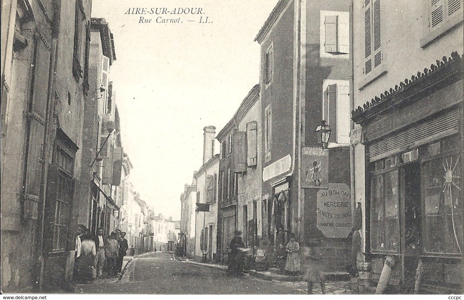 CPA Aire-sur-l'Adour Rue Carnot