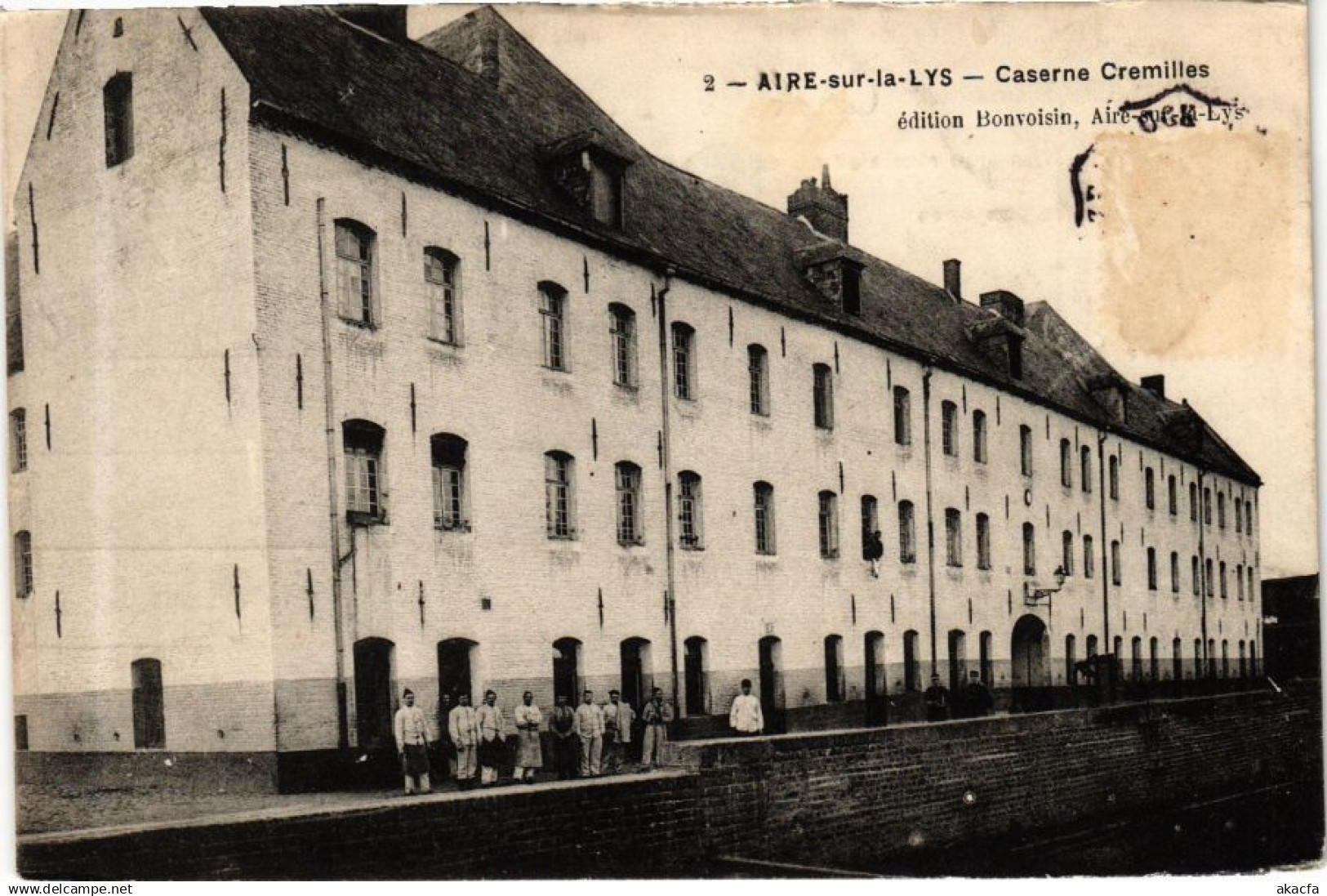 CPA AIRE-sur-la-LYS - Caserne Cremilles (268200)