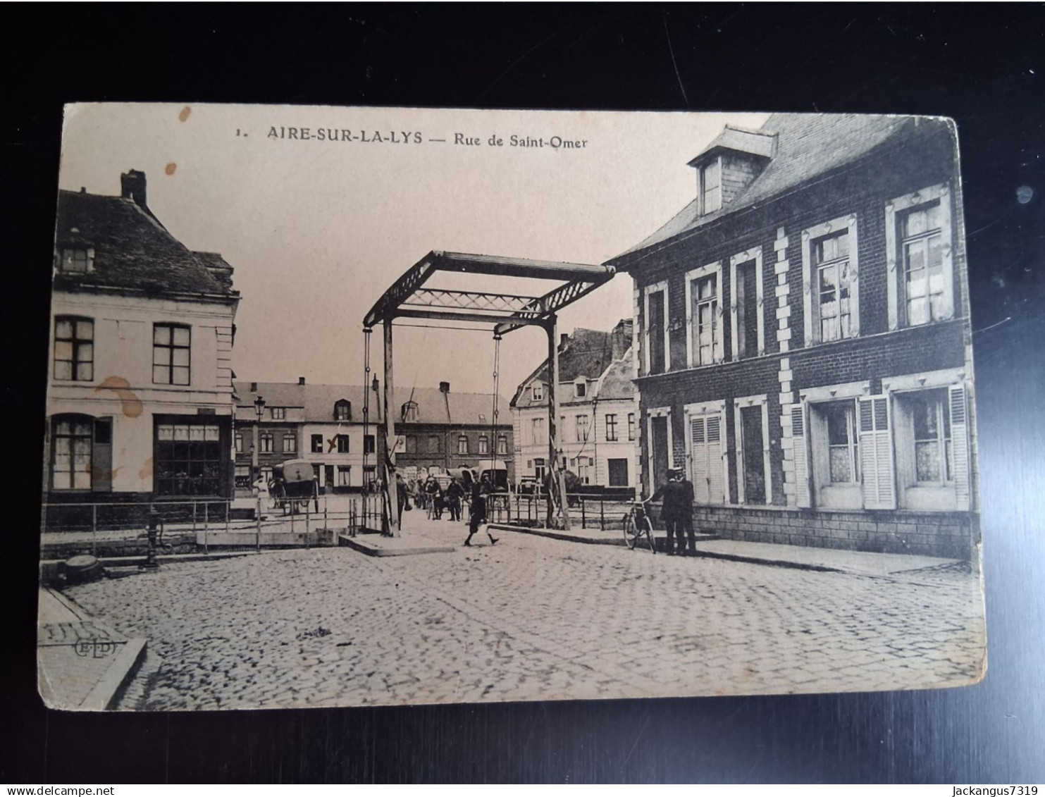 CPA - Aire sur la Lys - Rue de Saint-Omer