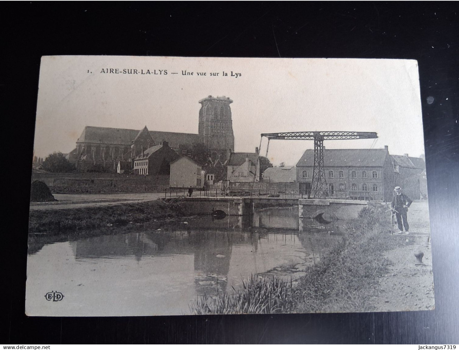 CPA - Aire sur la Lys - Une vue sur la Lys