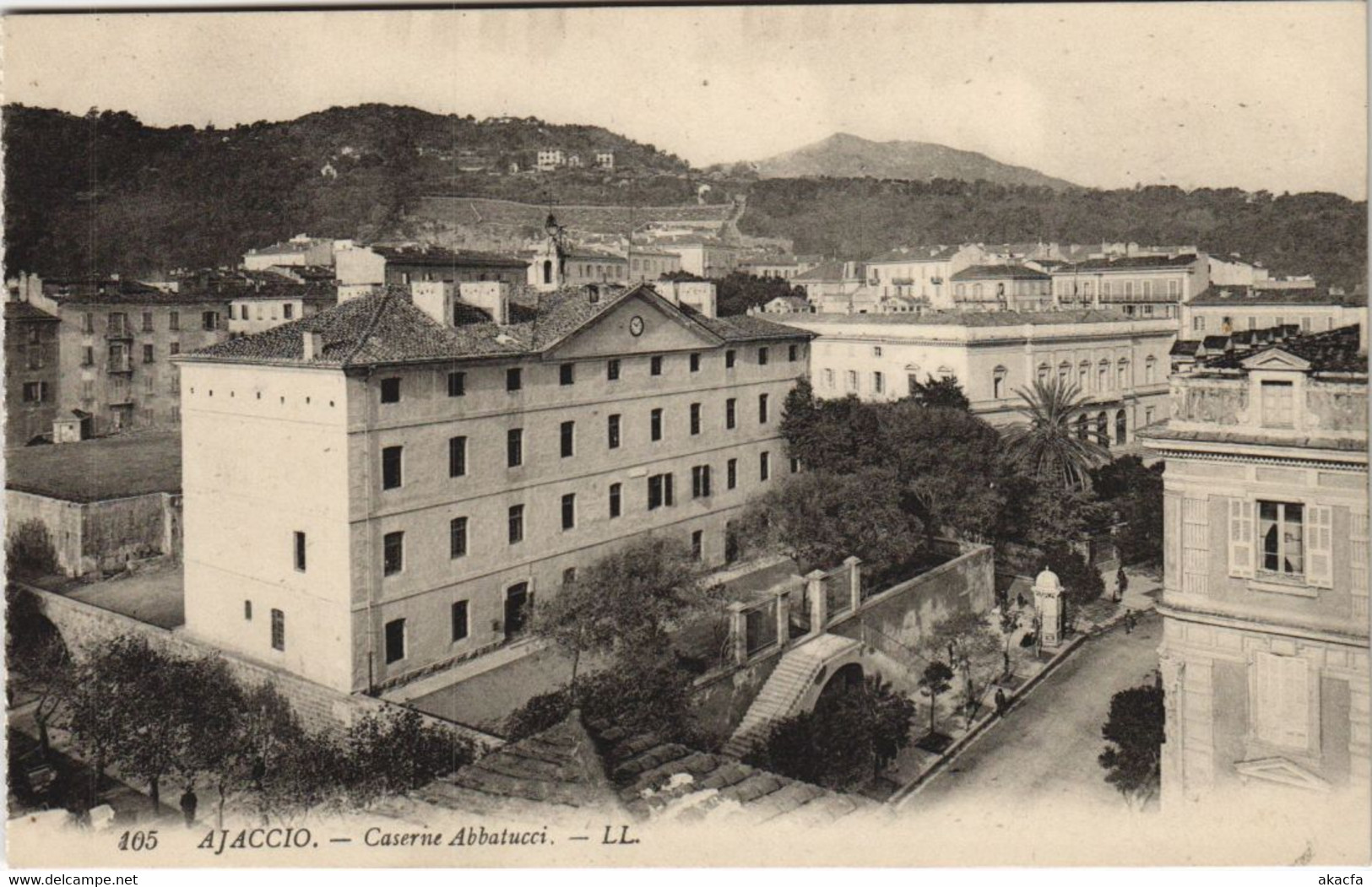 CPA Ajaccio Caserne Abbatucci CORSICA (1077594)