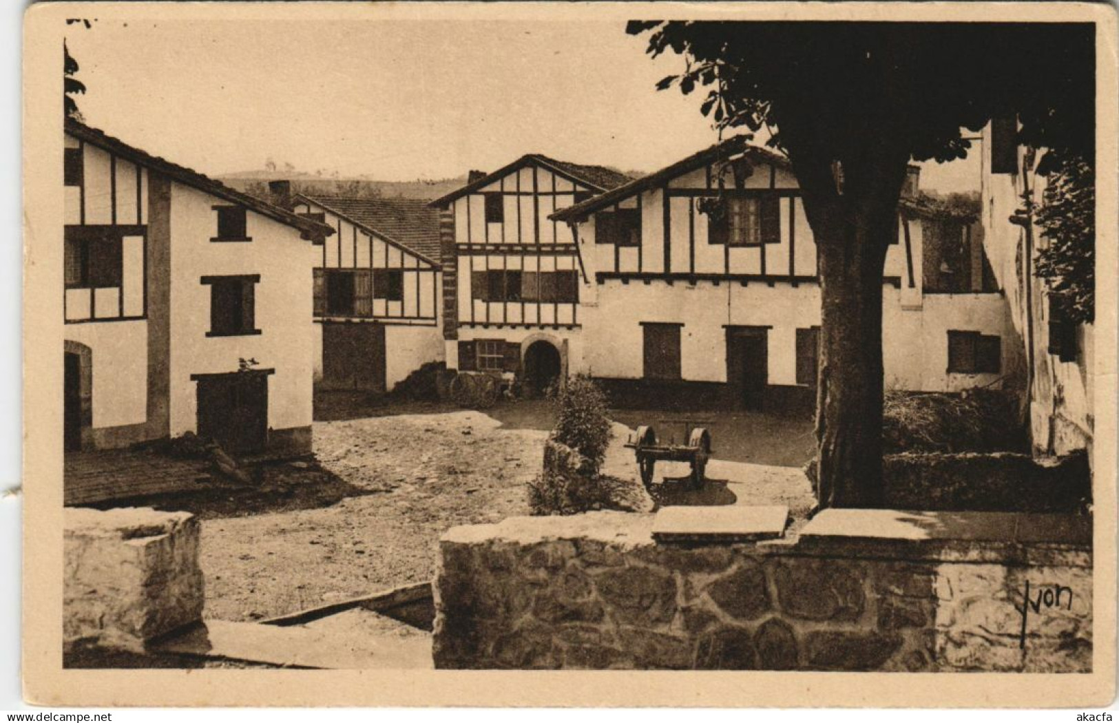 CPA AK Ainhoa Ferme basque FRANCE (1131537)