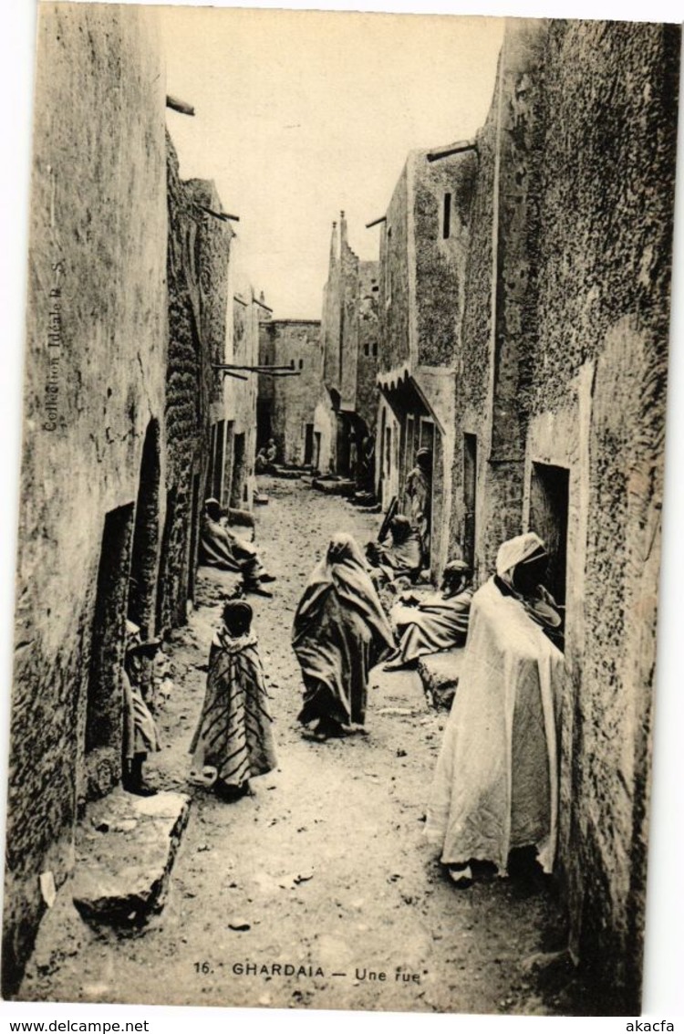 CPA AK Algérie-Ghardaia-Une rue (236654)